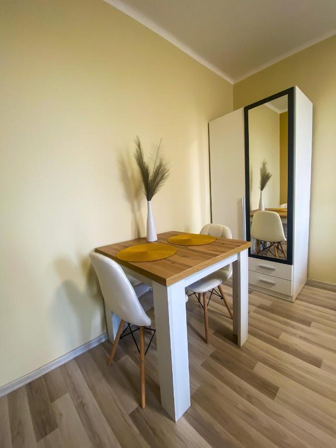 Fresh Smartly Designed Studio Flat & Sunny Balcony 布达佩斯 外观 照片